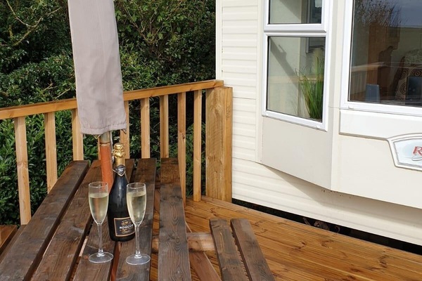 Cabin | Balcony