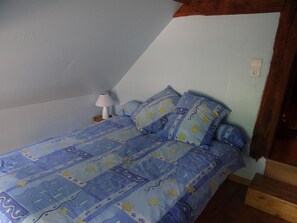 2 chambres, Wi-Fi gratuit, draps fournis