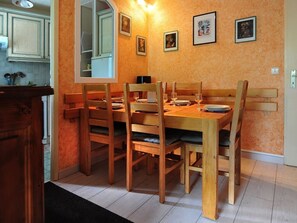 Dining - Cozy apartment center Les Menuires - 5 pers, WIFI, pets allowed (Les Menuires)