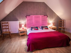 4 chambres, fer et planche Ă repasser, Wi-Fi gratuit