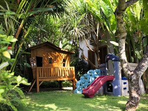 Children's play area - outdoor