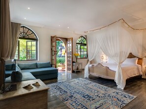 6 bedrooms, desk, iron/ironing board, free WiFi - Sayang d’Amour (Seminyak)