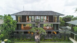 Villa, 5 Bedrooms | 5 bedrooms, desk, iron/ironing board, free WiFi - Arnalaya Beach House (Canggu)