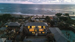 Villa, 5 Bedrooms | 5 bedrooms, desk, iron/ironing board, free WiFi - Arnalaya Beach House (Canggu)