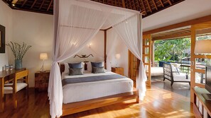Villa, 6 Bedrooms | 6 bedrooms, desk, iron/ironing board, free WiFi - Villa The Beji (Kerobokan)