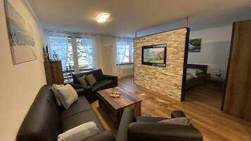 Smart TV, mesa de pingue-pongue