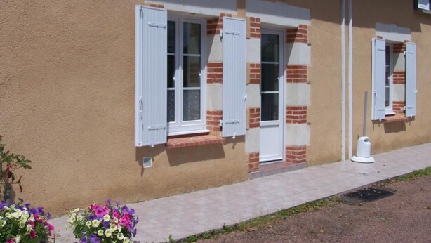 Unclassified image, 1 of 15, button - "Charming Renovated Farmhouse with Bikes in Peaceful Hamlet" (La Chapelle-aux-Choux)