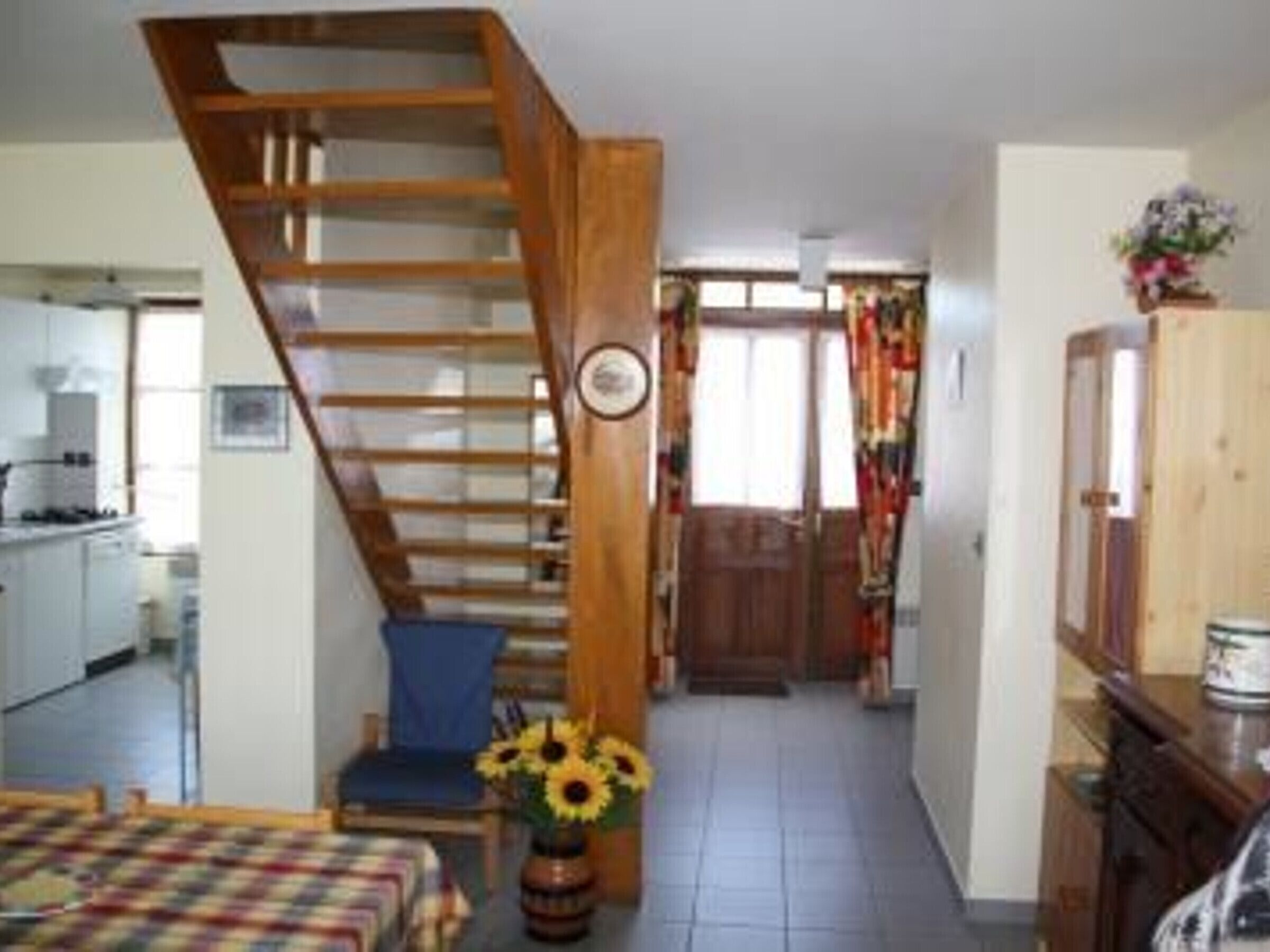 Gite Saint-Léonard-des-Bois, 3 bedrooms, 6 persons
