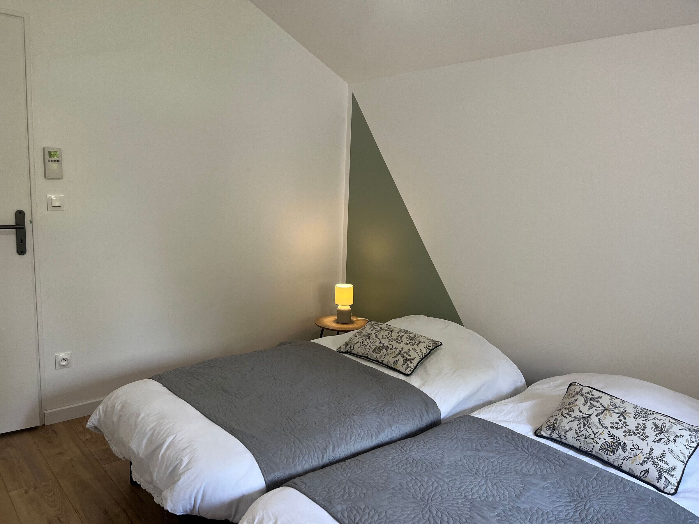 3 habitaciones y ropa de cama 