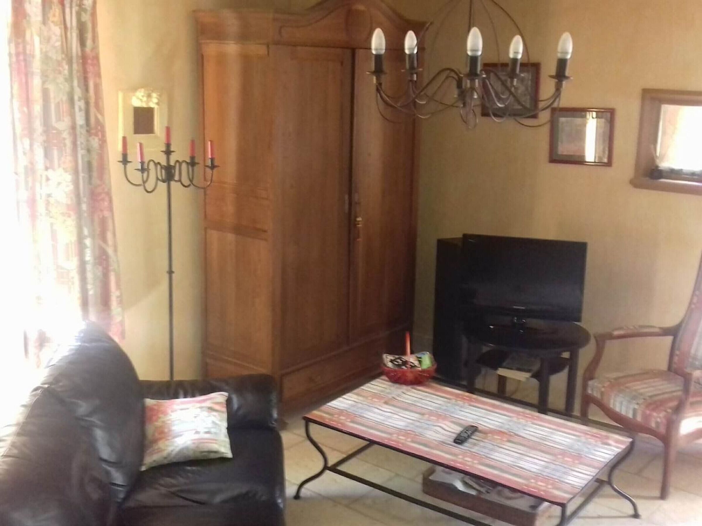 Gite Yvré-l'Évêque, 2 bedrooms, 4 persons