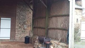 Enceinte de lâhĂ©bergement