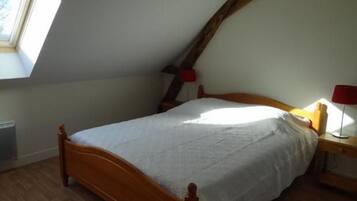 5 chambres, Wi-Fi gratuit, draps fournis