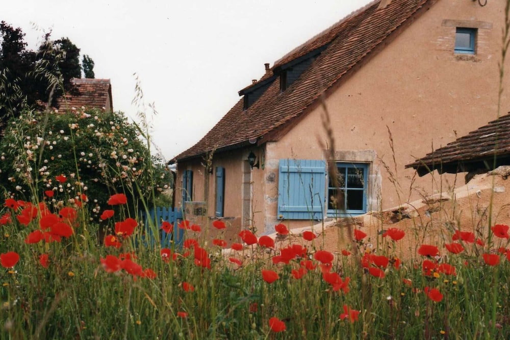Gite Asnières-sur-Vègre, 2 bedrooms, 5 persons