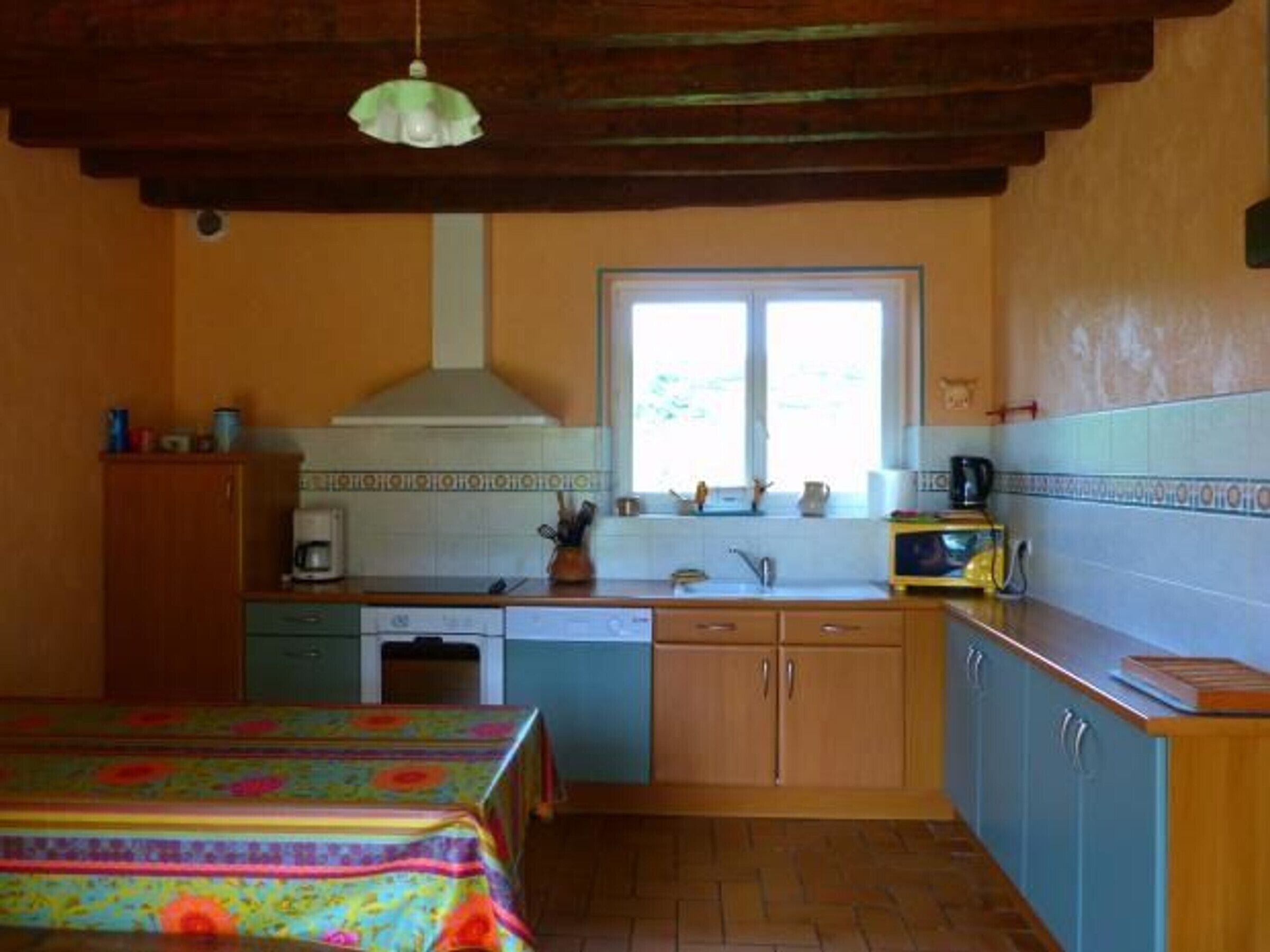 Frigorifero, microonde, lavastoviglie