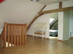 4 habitaciones y wifi gratis 