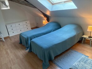 4 habitaciones y wifi gratis 