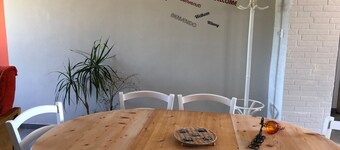 Gîte de charme tout équipé à 250m du circuit des 24h du Mans, idéal pour familles et petits groupes