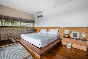 3 chambres, bureau, Wi-Fi, draps fournis