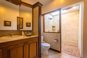 Villa, 3 Bedrooms | Bathroom - Villa Arjuna (Seminyak)