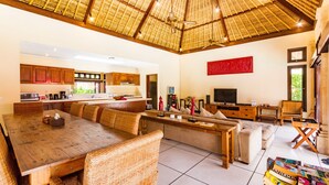 Villa, 4 Bedrooms | In-room dining - Villa Gembira (Seminyak)