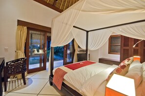 Villa, 3 Bedrooms | 3 bedrooms, free WiFi, bed sheets - Villa Olive (Seminyak)