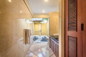 Villa, 3 Bedrooms | Bathroom