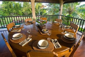 Villa, 5 Bedrooms | In-room dining - Villa Anyar (Kerobokan)
