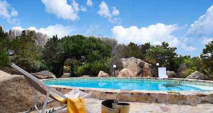 Apartment 'Nido' with Shared Pool, Wi-Fi and Air Conditioning