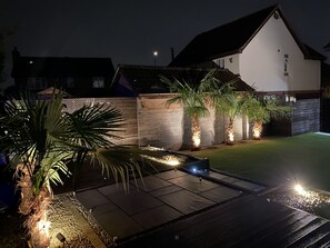 Property grounds - Beautiful Stunning Peaceful 6-bed Showhome Eco Uk (Northampton)