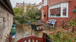 Garden - Tenby Cottage (Whitby)