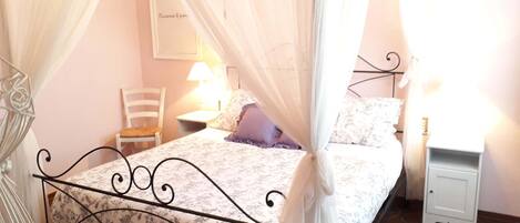 3 chambres, bureau, lit parapluie, Wi-Fi gratuit