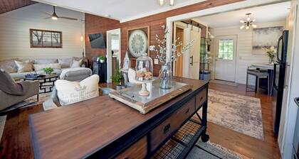 Creekside Cottages : Sneffles Mountain Luxury in Town