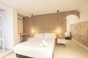 7 chambres, coffres-forts dans les chambres, Wi-Fi gratuit