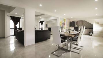 Fridge, microwave, stovetop