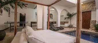 Beautiful 13 Bedroom Beautiful House in the Old City