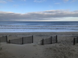 Cottage, 2 Bedrooms | Beach | Beach nearby