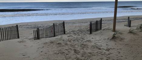 Cottage, 2 Bedrooms | Beach