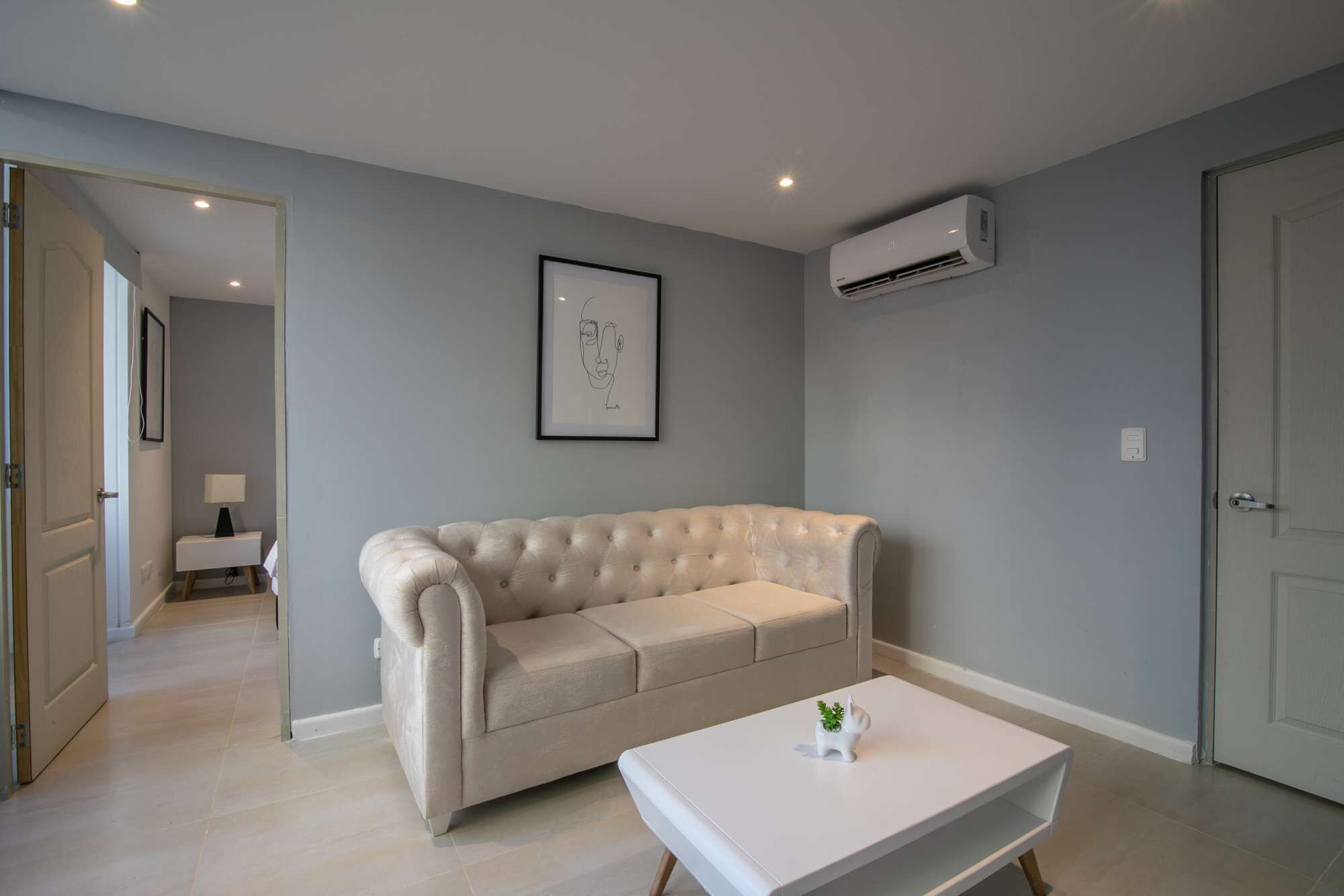 1 Bedroom Brand New Apartment in Bocagrande