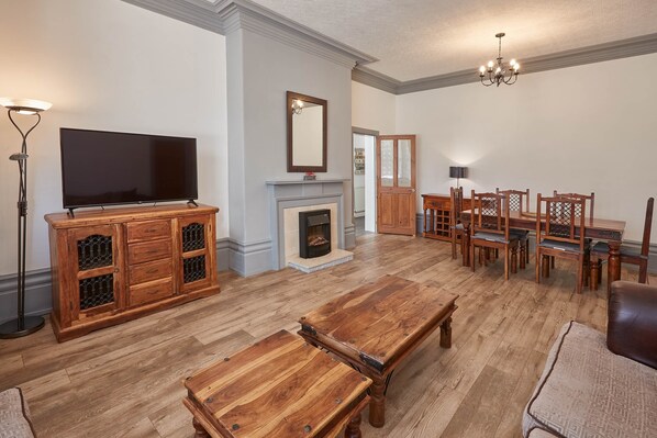 Apartment | Living area