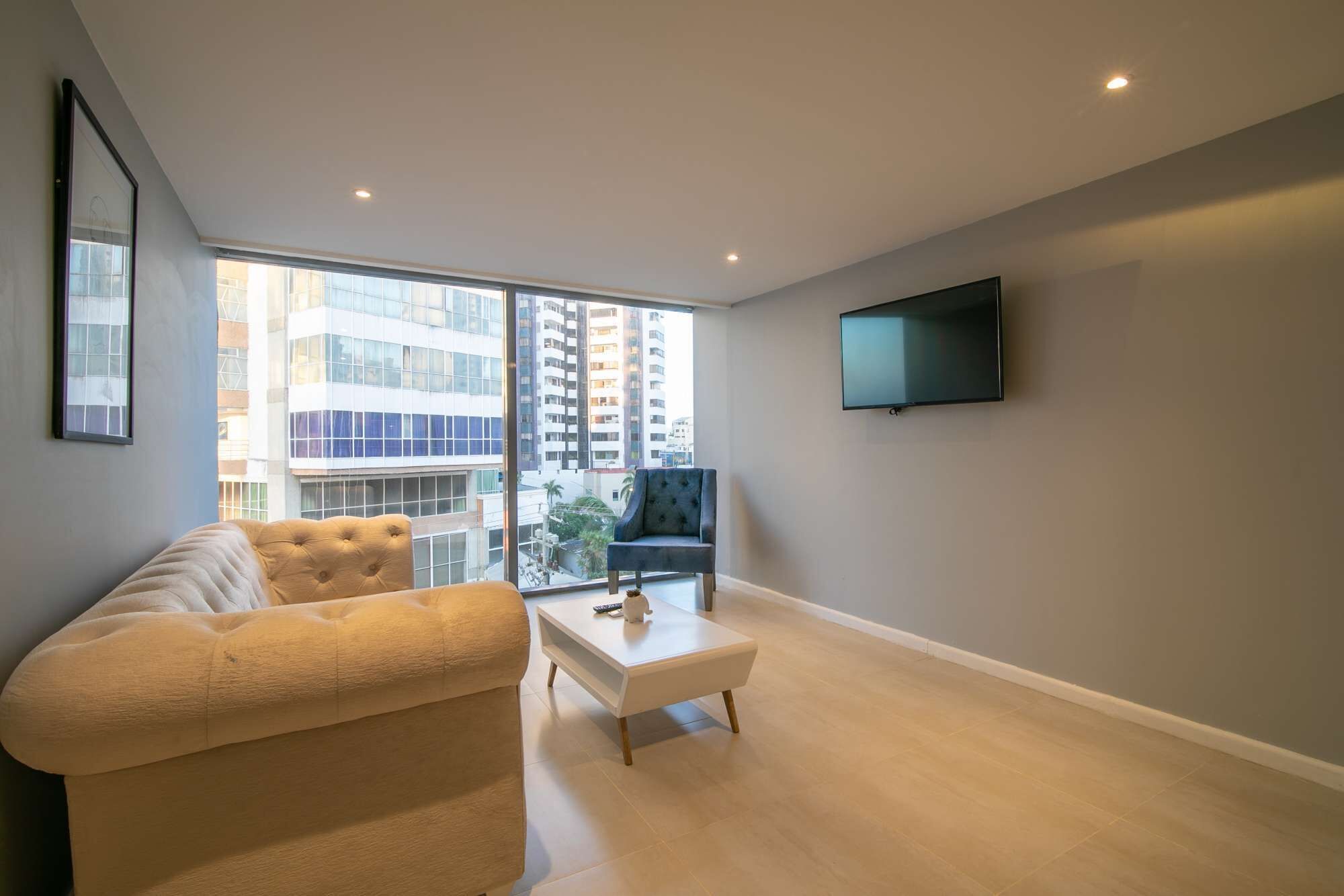 1 BR Charming Apartment in Bocagrande