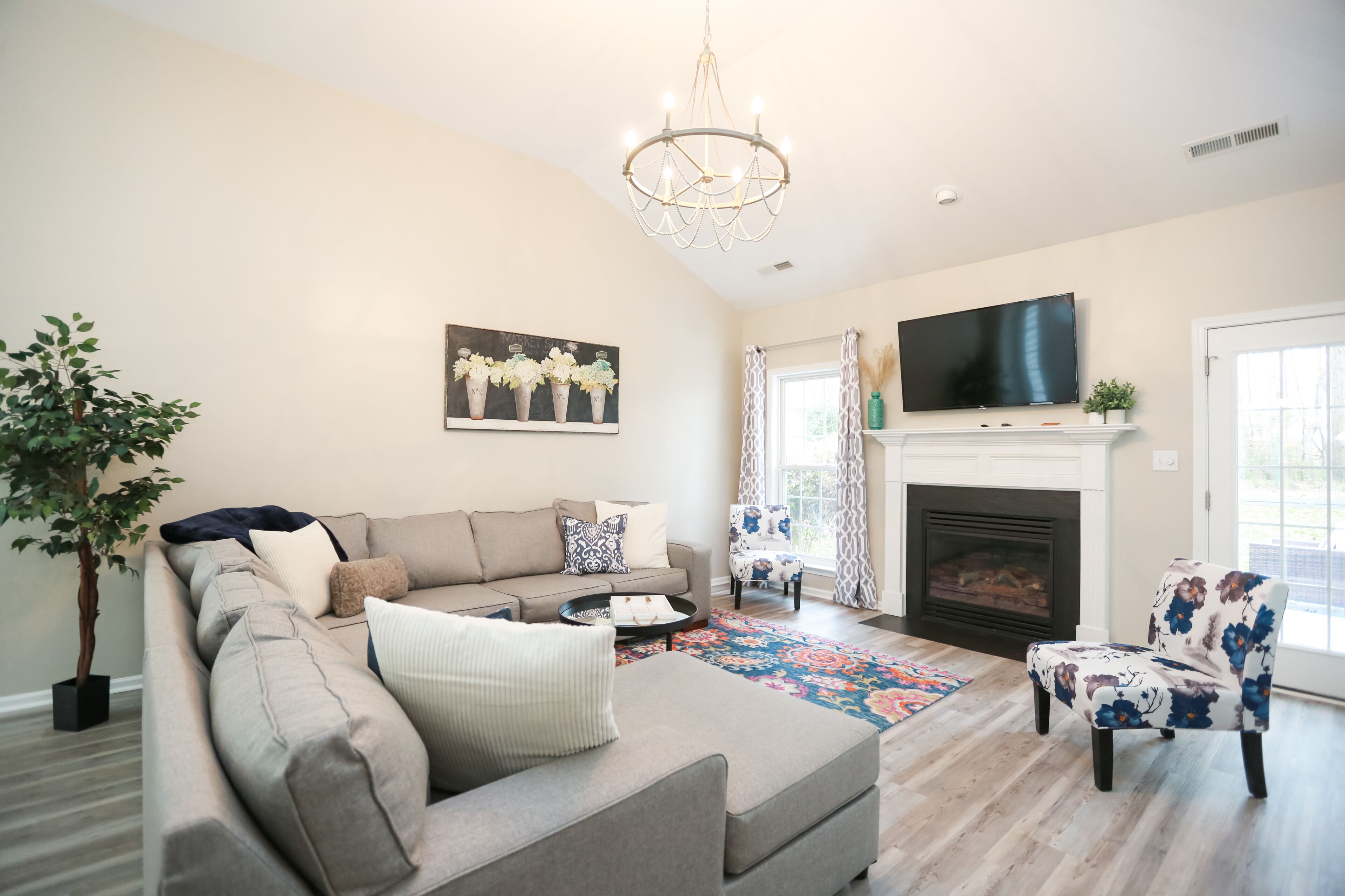 Tranquil Ranch Home. Perfect family getaway. Sleeps 12