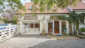 Exterior - Hill Top Cottage (Northallerton)