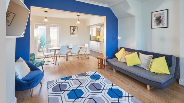 House | Living area | Smart TV - Artist House (Saltburn-by-the-Sea)