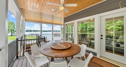 Magnolia Cove, New Lakefront Luxury w/ Covered Decks + Heated Salt Water Pool, Fire Pit & Dock!