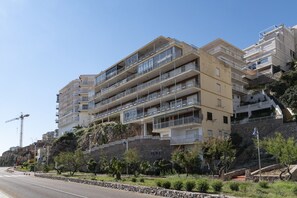 Exterior - HAWAI BAJO (Faro de Cullera)