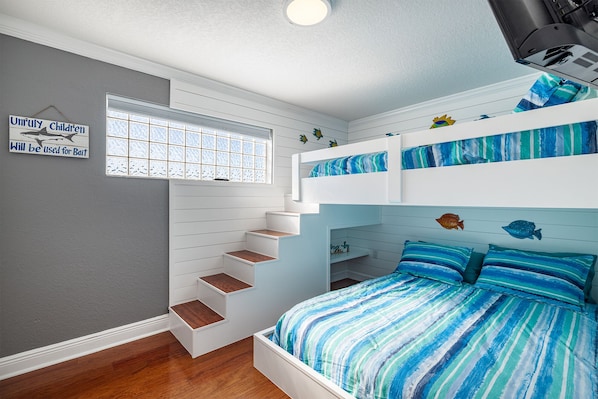 4 bedrooms, iron/ironing board, travel crib, WiFi
