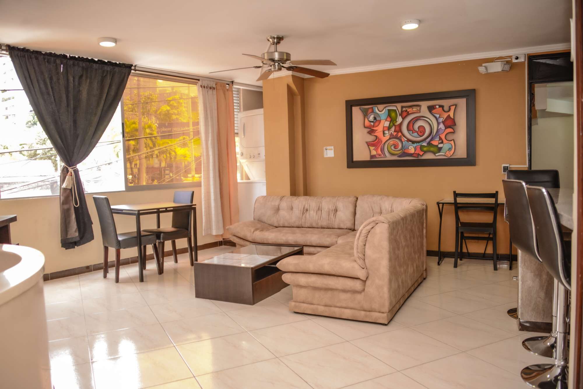 4 Bedroom Combo 2 Apartments 2 hot tubs