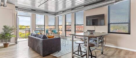 TV, offices