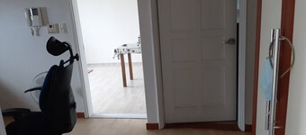 2 Bed Incheon Apartment Quick Trip to Incheon Airport or Seoul