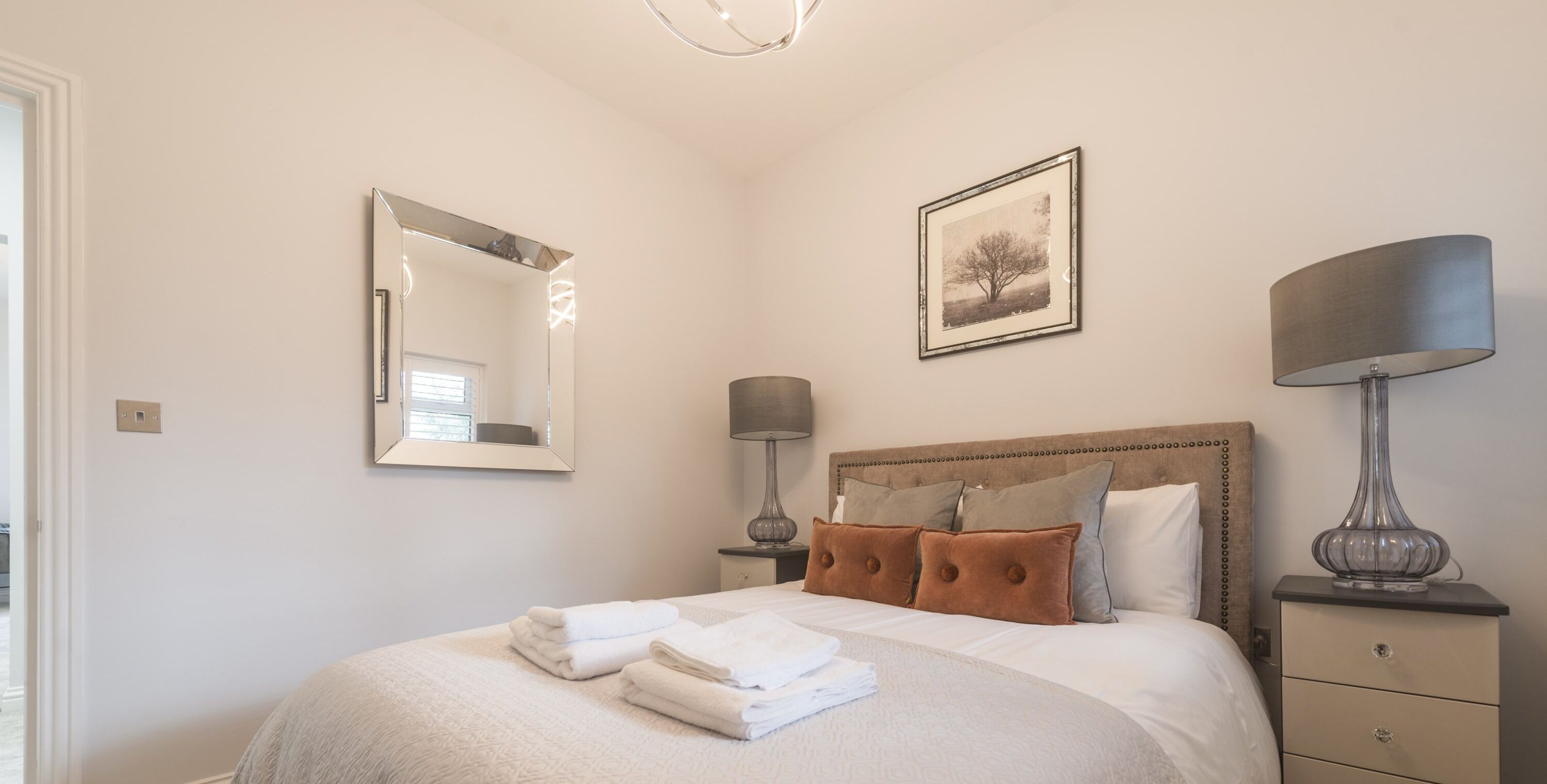 Luxury Ascot Apartment Close To Racecourse No 5